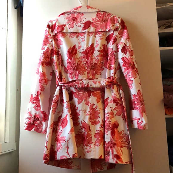 Jessica floral print trench coat - Picture 5 of 5